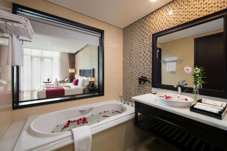 Deluxe Moutain View Twin